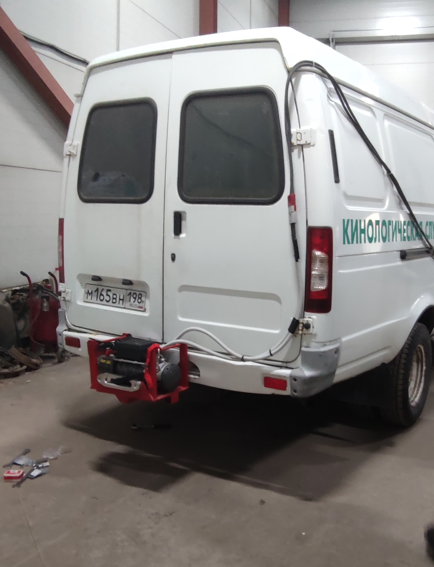 Задний фаркоп "американский квадрат" + лебедка — ГАЗ Газель, 2,4 л ...