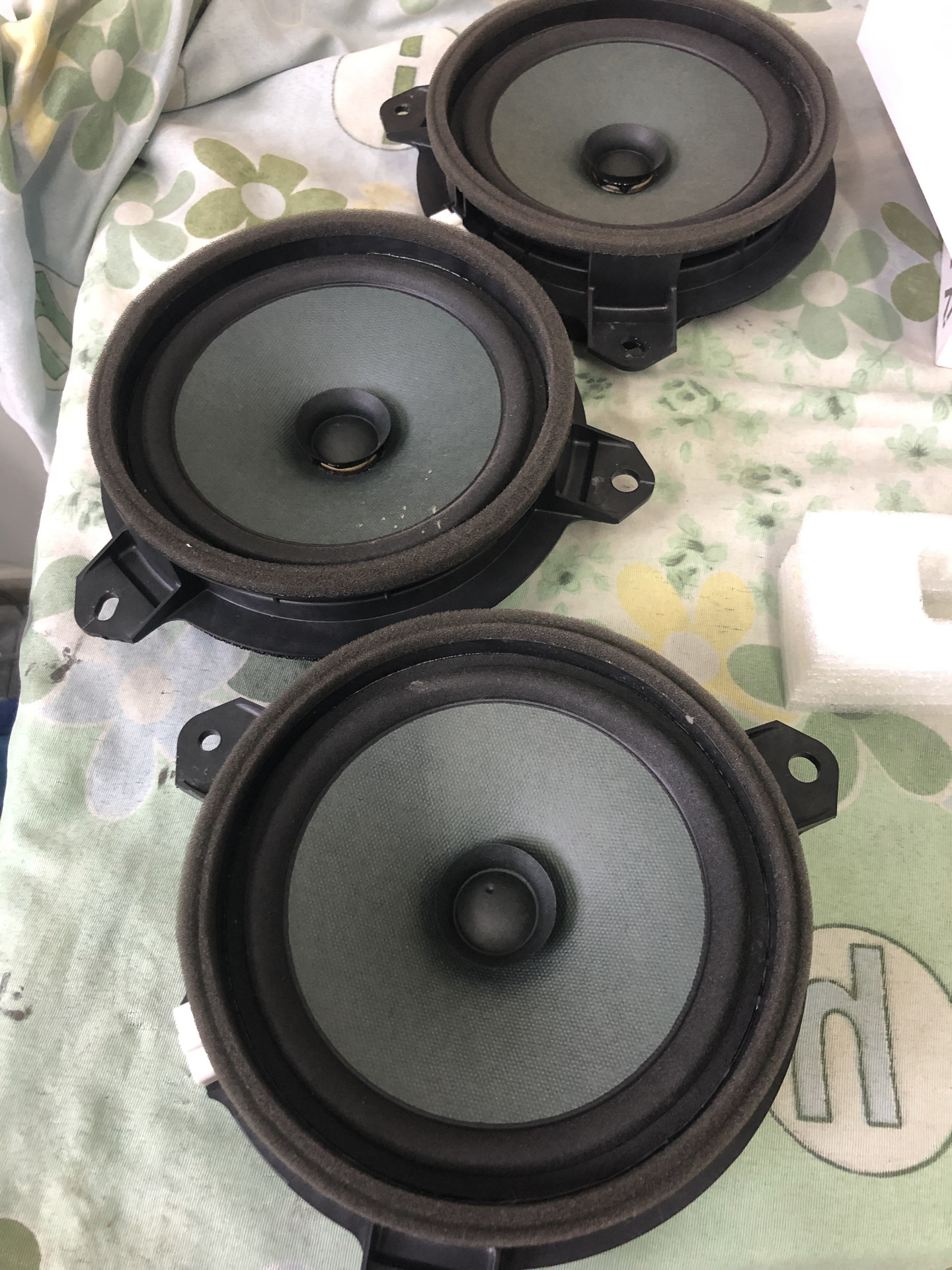 штатная акустика тойота. штатная акустика тойота. штатная акустика тойота. штатные динамики тойота рав 4 3 поколения. штатная акустика тойота.