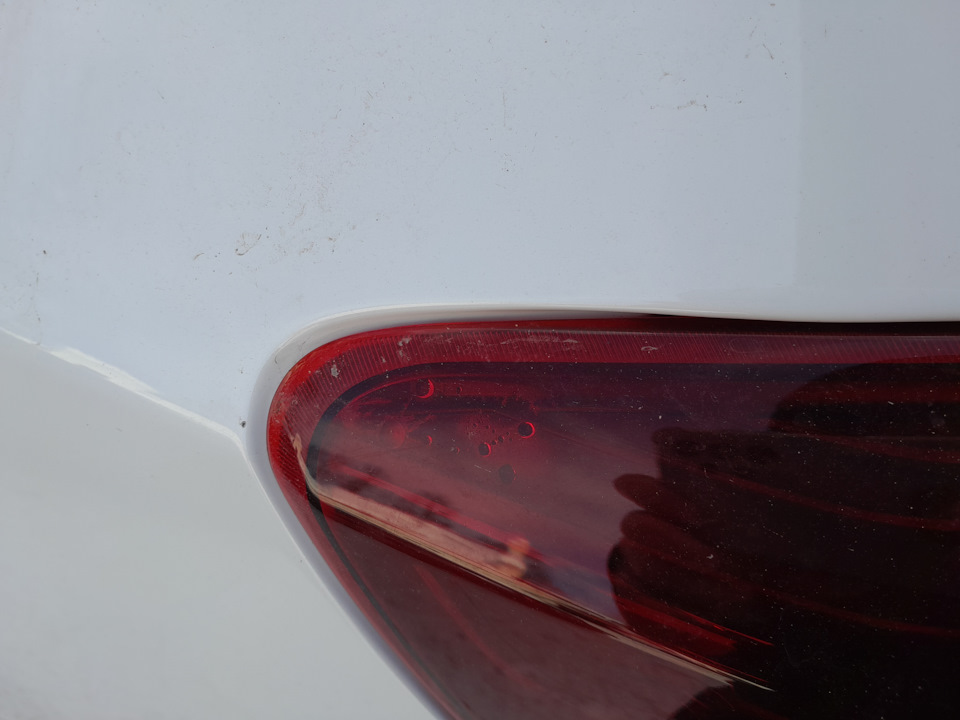 Запотевание задних фонарей — KIA Ceed SW (3G), 1,6 л, 2022 года ...