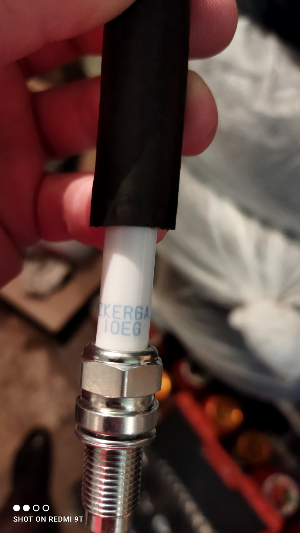 Подтраивает на холостых (свечи) — Skoda Rapid (1G), 1,6 л, 2016 года ...