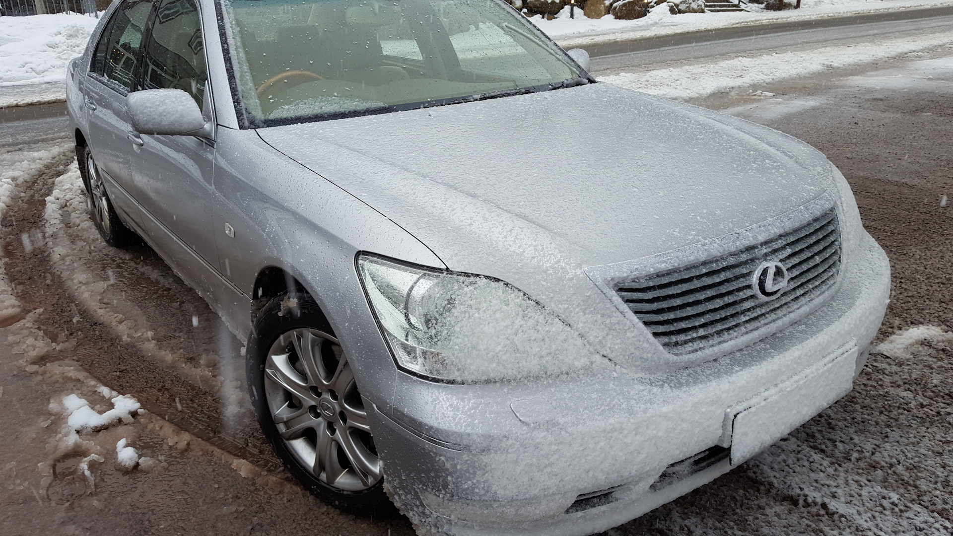 Lexus LS (UCF30) 4.3 бензиновый 2005 | 430 Чужой среди чужих на DRIVE2