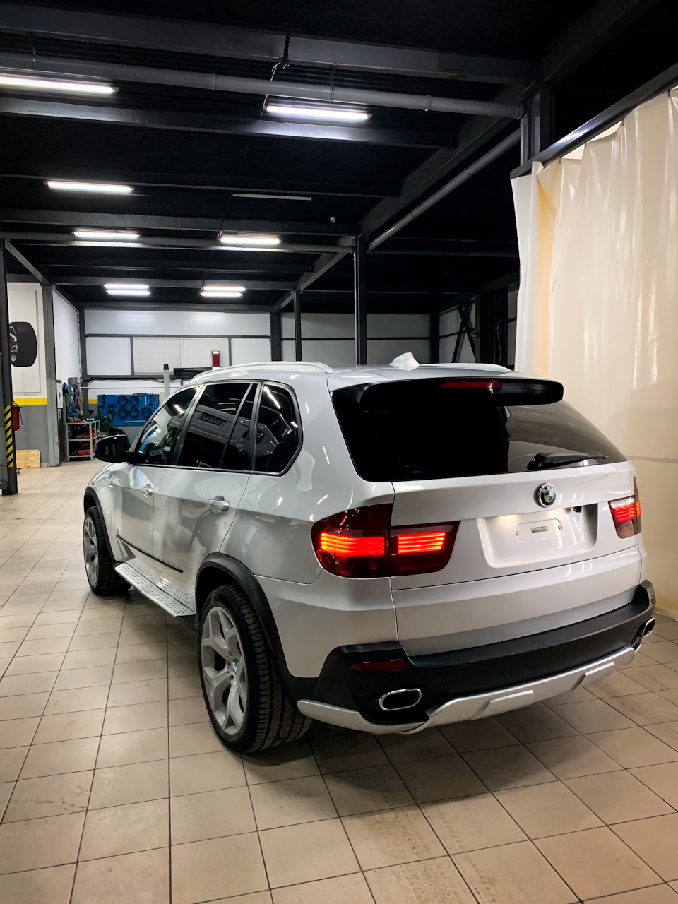 BMW X5. Пробег 400к. Самая дорогая керамика. — DRIVE2