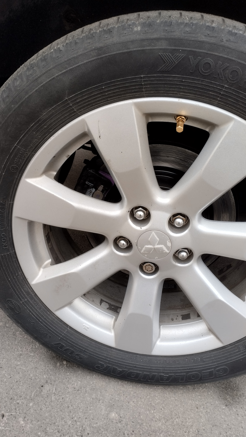 Фото в бортжурнале Mitsubishi Outlander XL