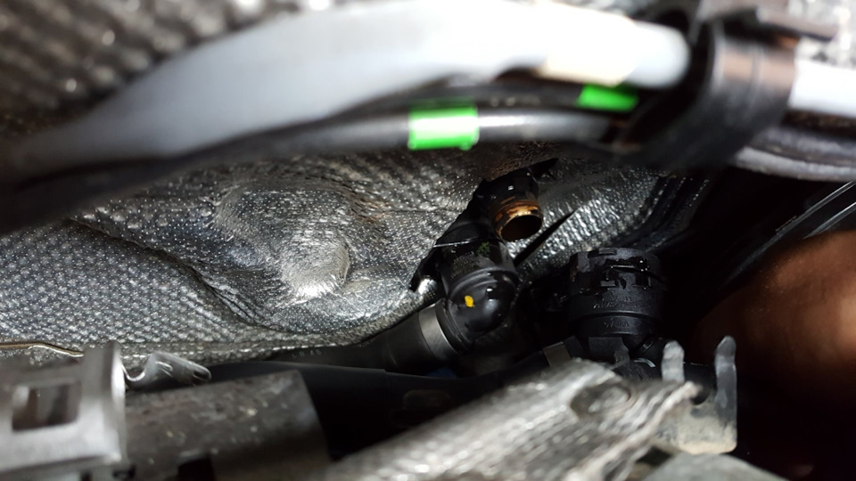 Какой диаметр трубки штуцера печки в моторном отсеке? — Skoda Octavia ...