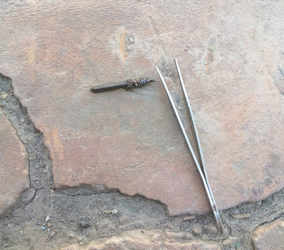 Замена троса спидометра — Ford Escort Mk5, 1,4 л, 1991 года | своими ...