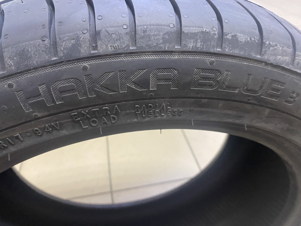 Летняя резина 225/45 R17 Nokian Hakka Blue 3 — Skoda Octavia A5 Mk2, 1 ...