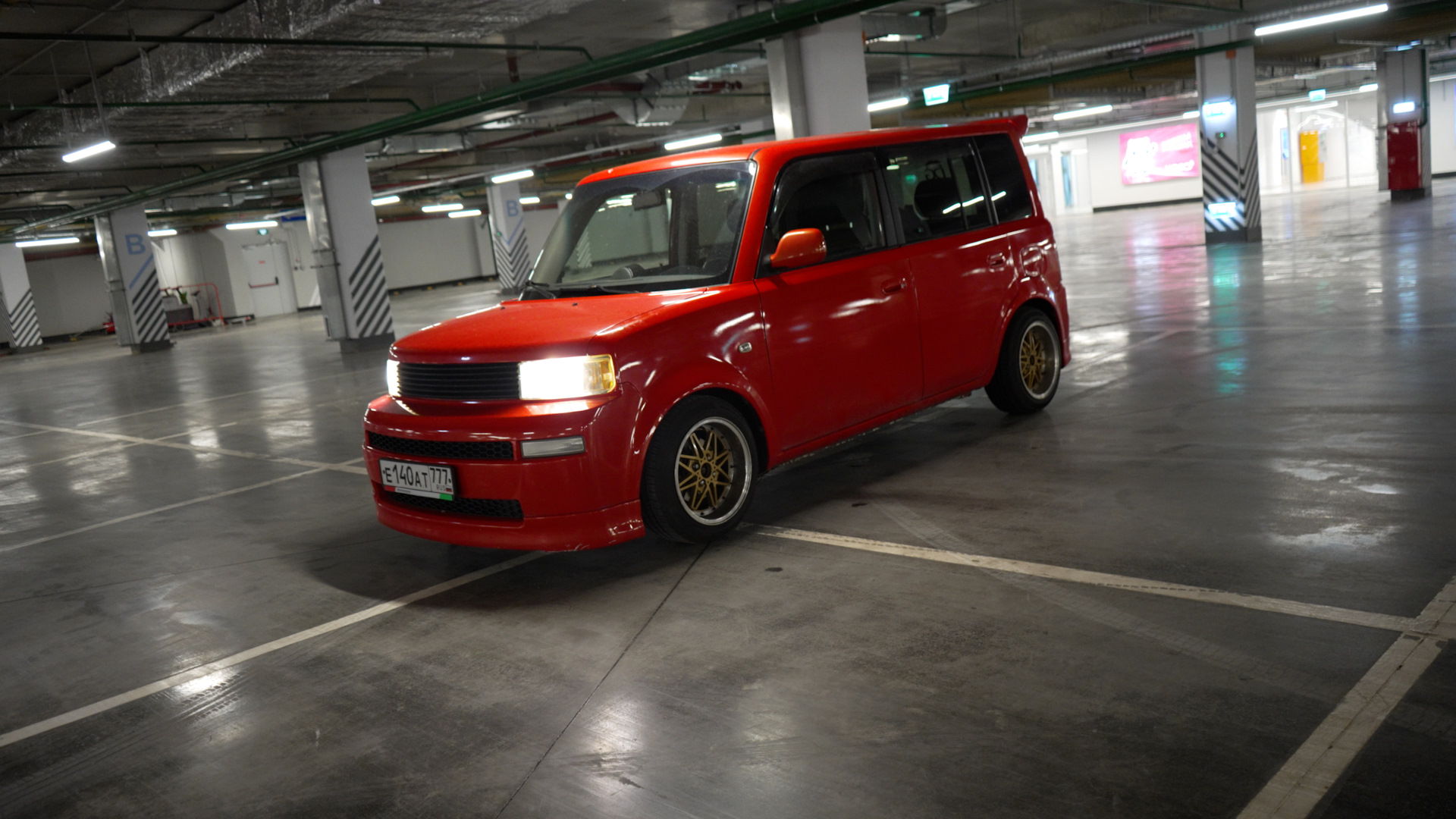 Scion XB 2004