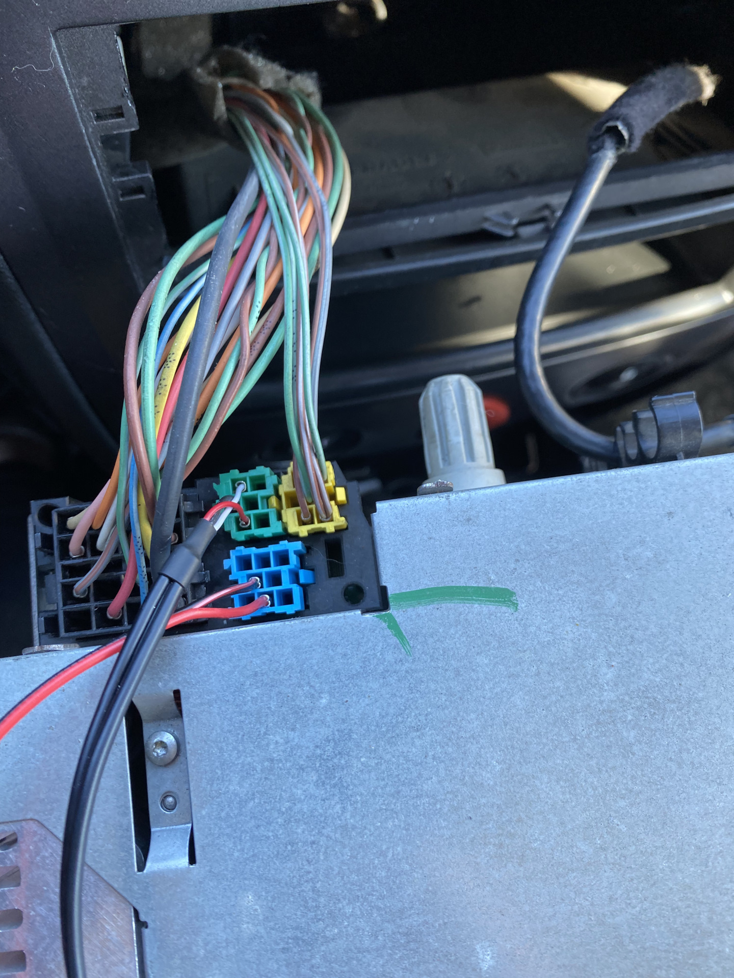 Установка блютуз в штатную магнитолу — Renault Megane II, 1,6 л, 2005 ...