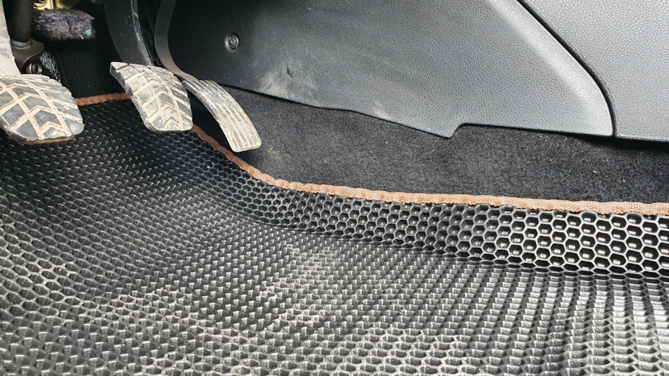 Ева Смарт, коврики в салон весты. — Сообщество «Лада Веста (Lada Vesta ...