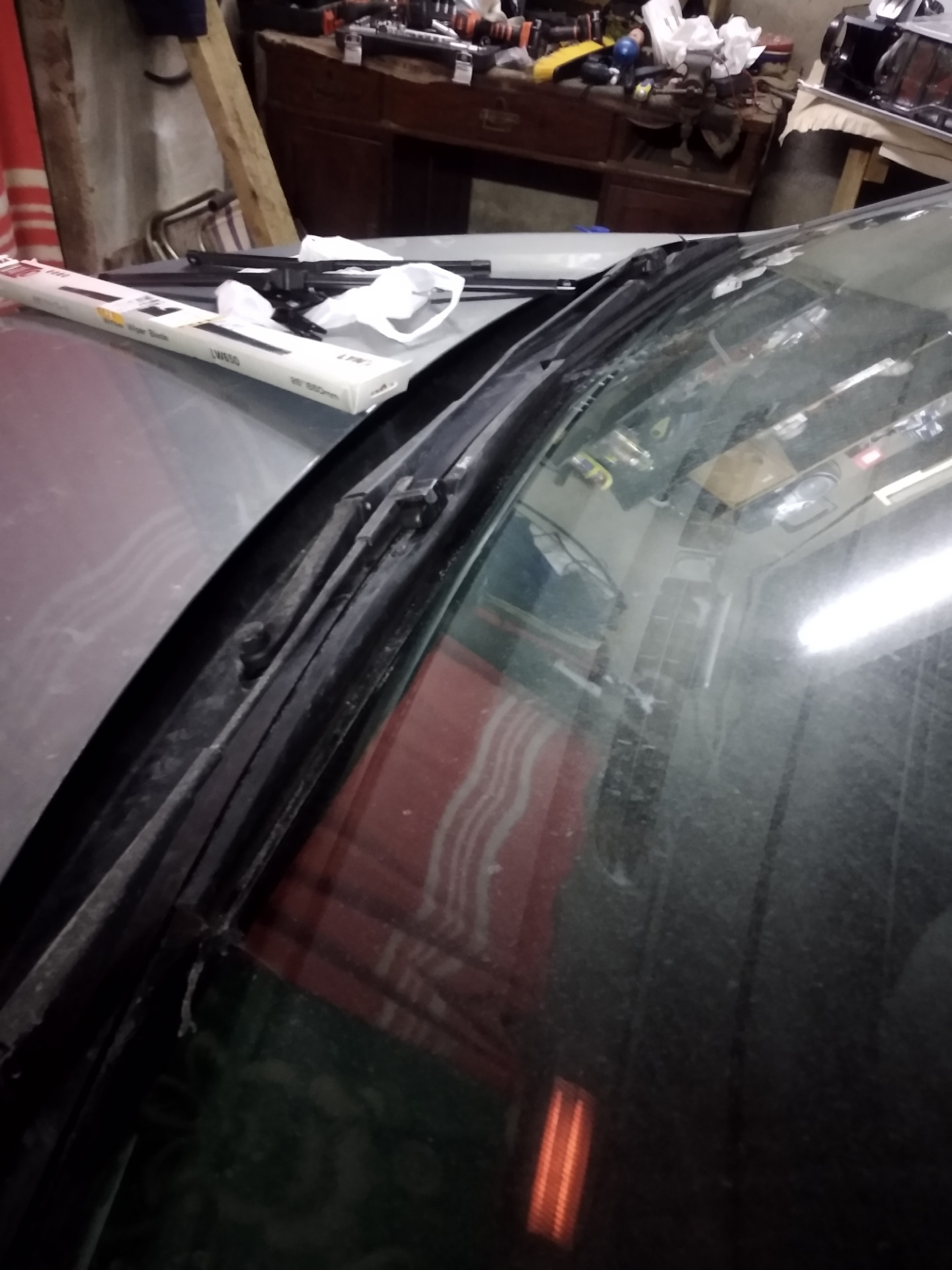 Щетки зимние и педальки) — Ford Focus Hatchback II, 1,8 л, 2010 года ...