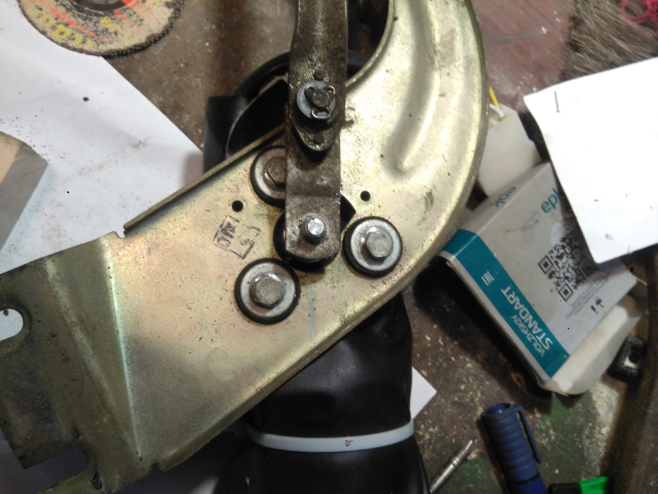 моторчик дворников или стеклоочестителей 2110. на тайгу 21213 — Lada ...