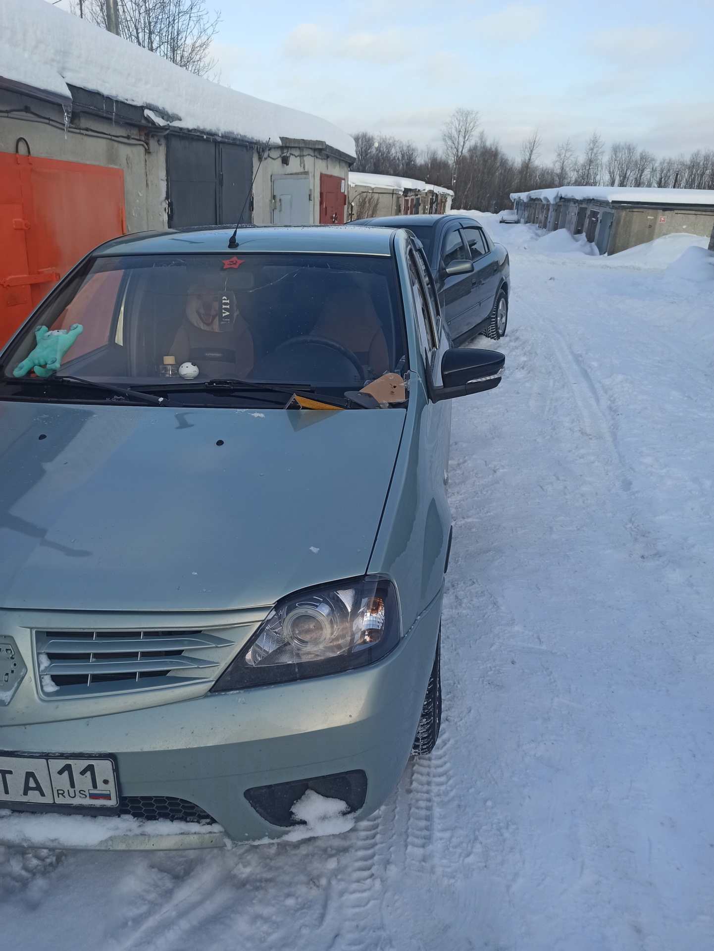 Установка зеркал от Гранты SE — Renault Logan (1G), 1,4 л, 2009 года |  стайлинг | DRIVE2