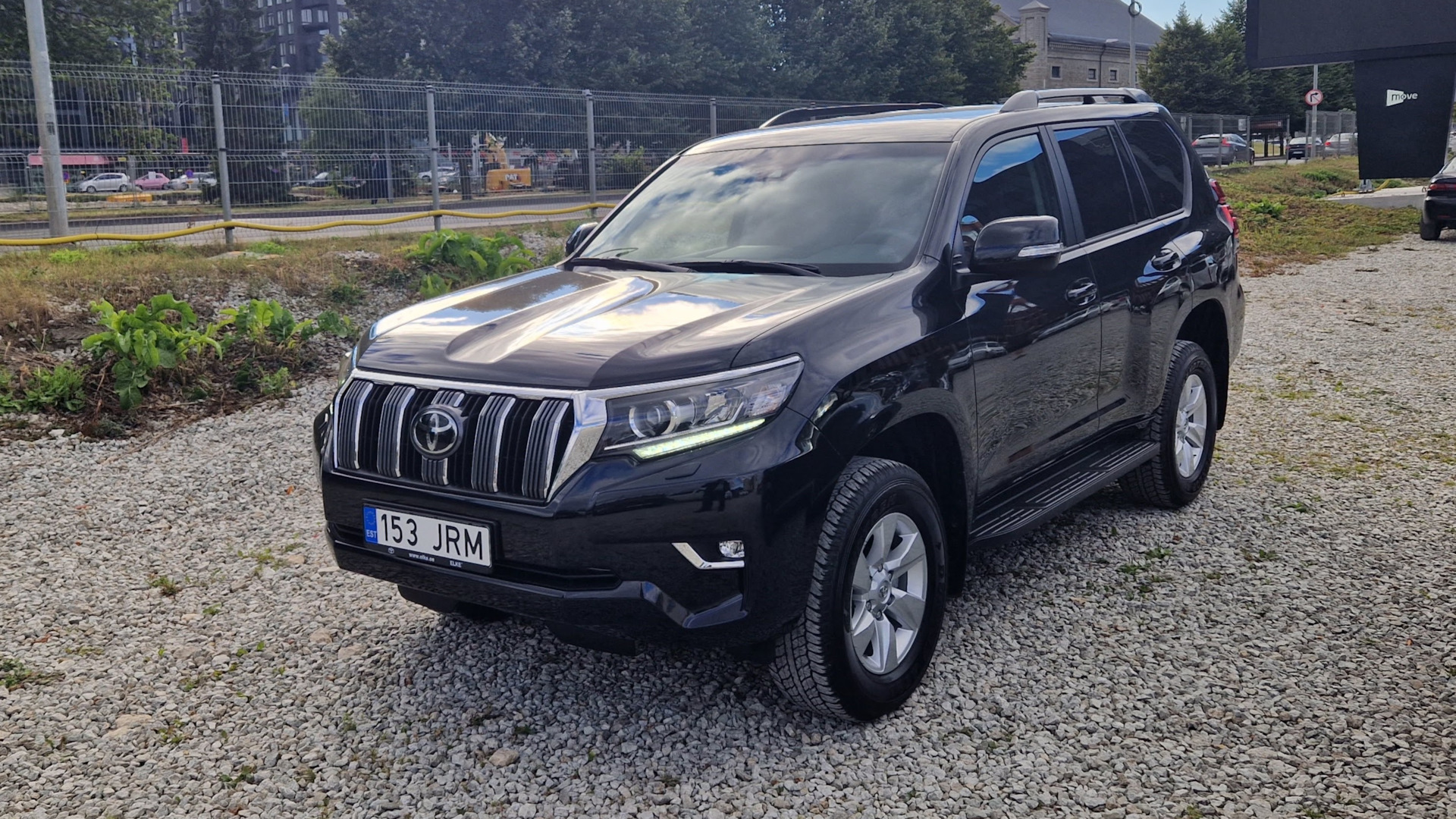 Toyota Land Cruiser Prado 150-series 2.8 дизельный 2022 | III | Luxury на  DRIVE2