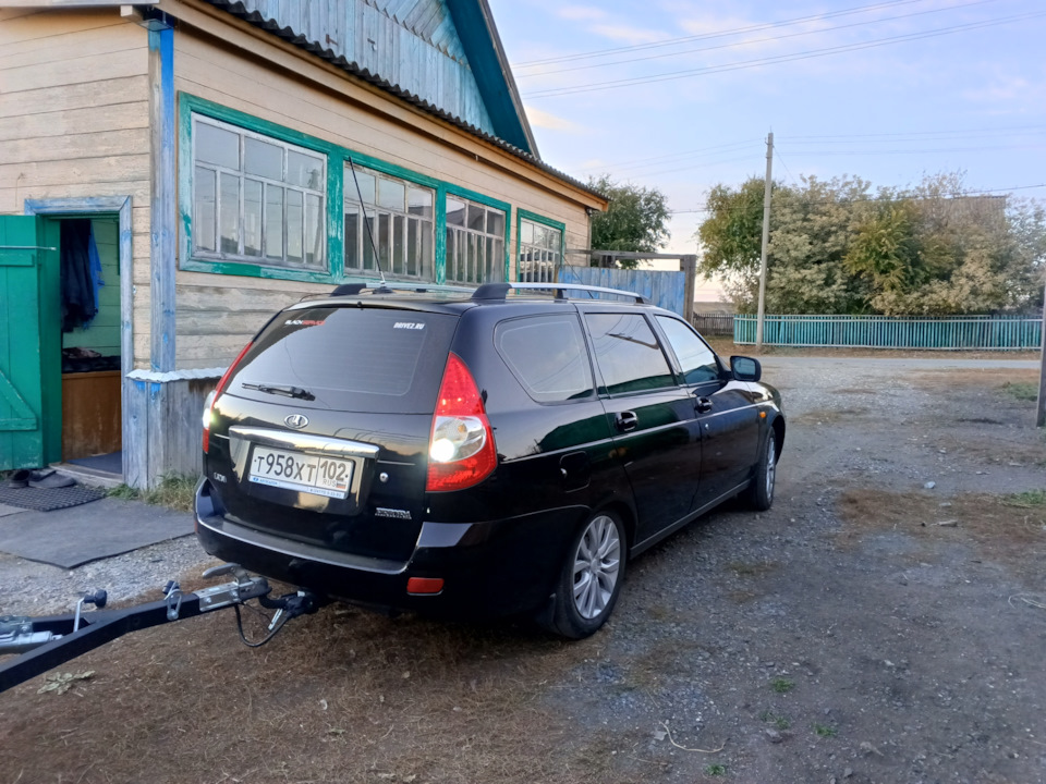 Led на освещение заднего хода. — Lada Приора универсал, 1,6 л, 2012 ...