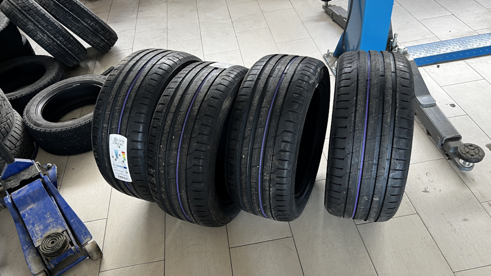 Летняя резина Nokian Hakka Black 2 — Volkswagen Touareg (2G), 3,6 л ...