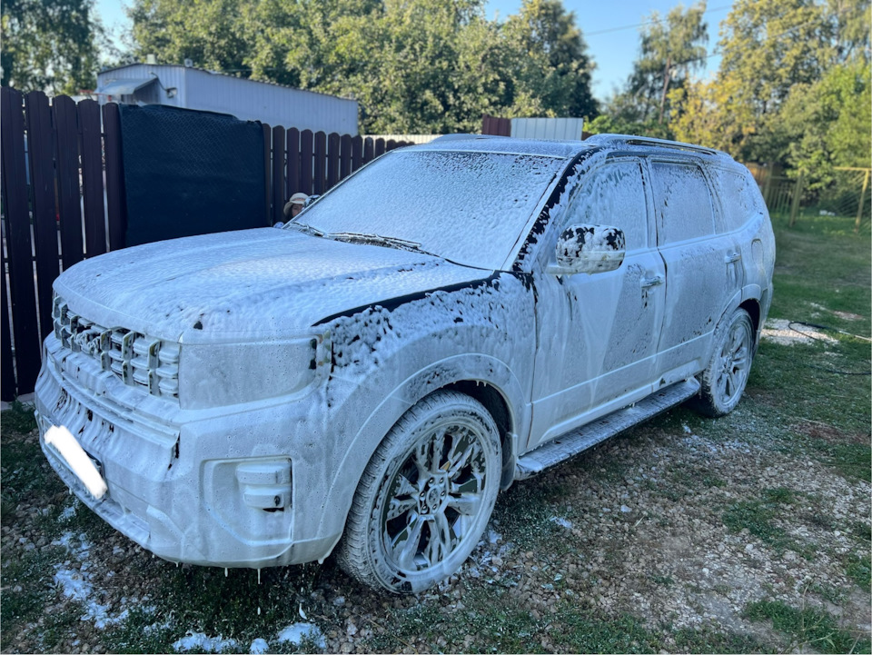 Photo from the logbook KIA Mohave (HM2)
