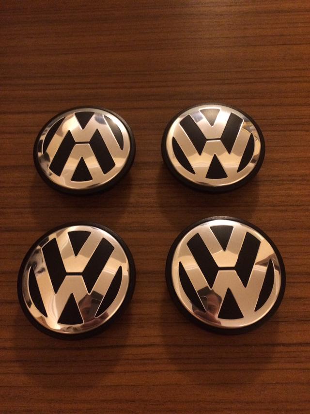 Колпачки volkswagen. Колпаки VW Passat b7. Колпачки на диски VW Passat b2. Колпачки на Пассат СС 2013. Колпаки Фольксваген гольф 7.