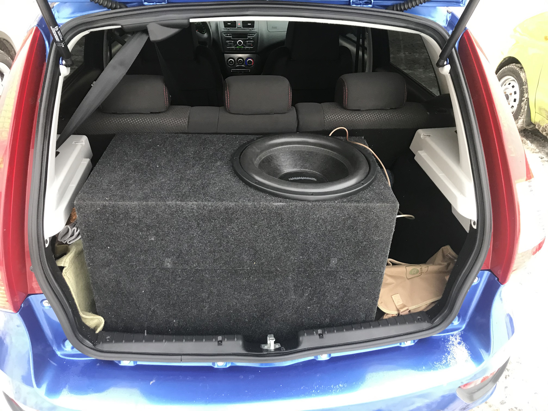 Музыка в калину 2 — Lada Калина 2 Спорт, 1,6 л, 2017 года | автозвук ...