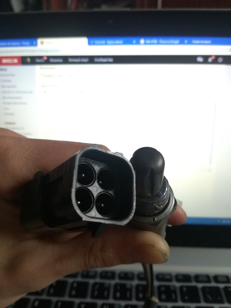 4 контакта — Audi A6 (C4)