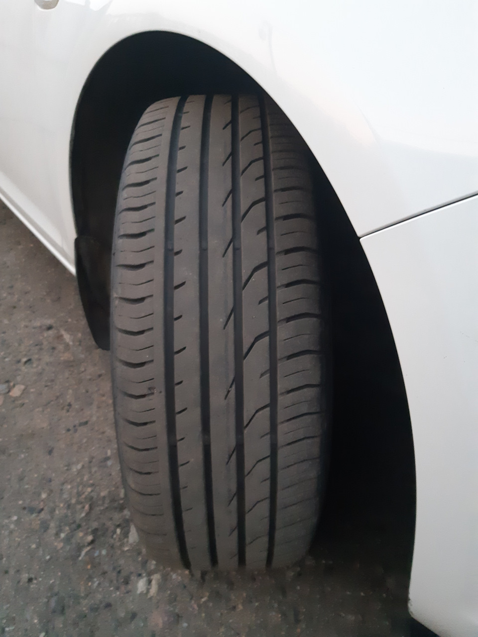 Бескаркасные дворники — Volkswagen Polo Sedan, 1,6 л, 2012 года ...
