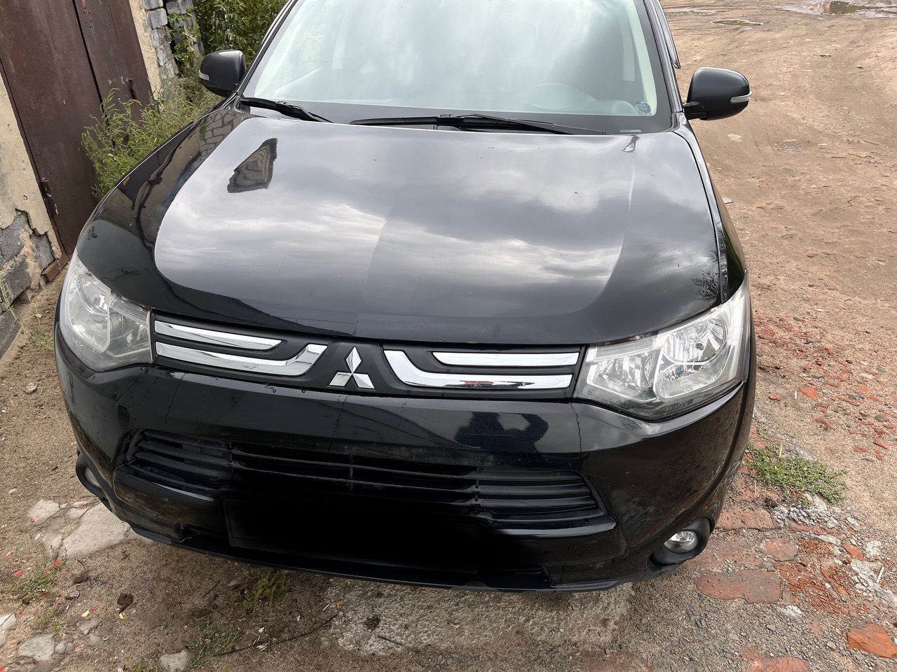 Mitsubishi outlander 2019 антихром. Антихром аутлендер 3. Аутлендер 3 серебристый антихром. Митсубиси аутлендер 3 драйв 2. Антихром аутлендер 3.