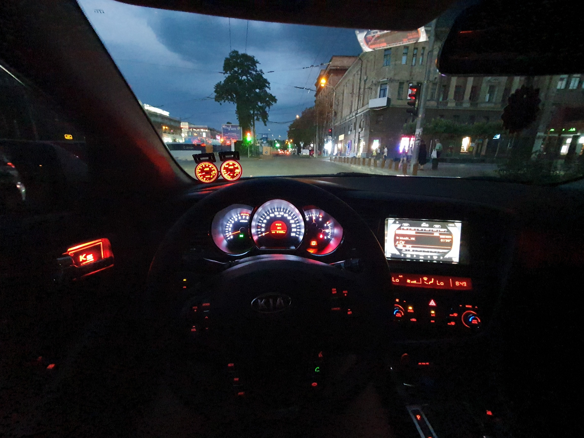 За рулем — KIA K5 (1G), 2 л, 2013 года | стайлинг | DRIVE2