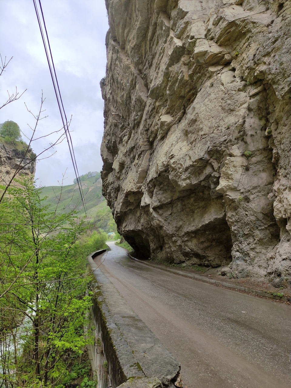 Кабардино-Балкария. Чегемское ущелье до водопада Абай Су. — Chevrolet  Captiva (1G), 2,2 л, 2014 года | путешествие | DRIVE2