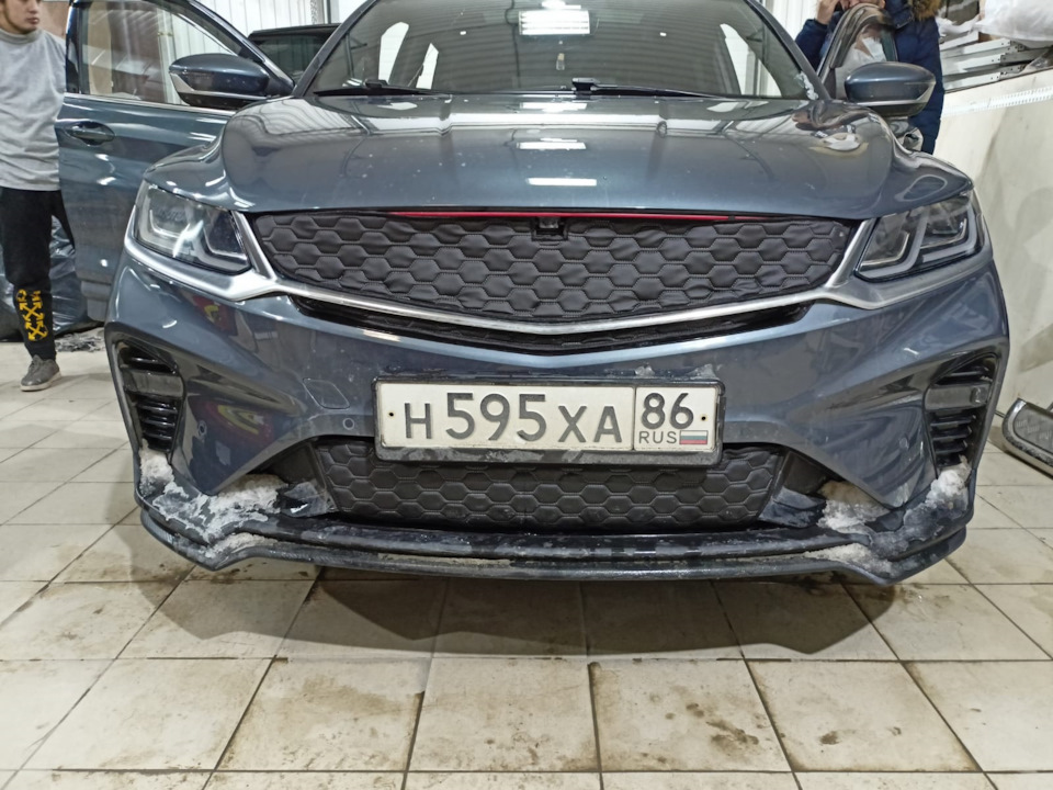 📌Утеплитель решетки радиатора зимний для Geely Coolray 2021 с камерой ...