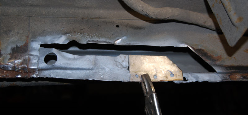 Микроавтобус Ниссан Серена, ч. 4, правый порог — DRIVE2