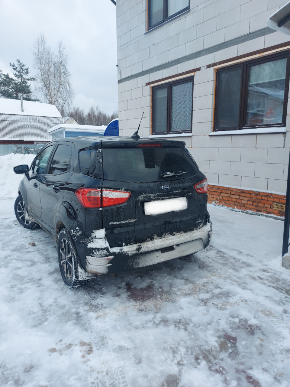 Установка накладки заднего бампера. — Ford EcoSport, 2 л, 2018 года ...