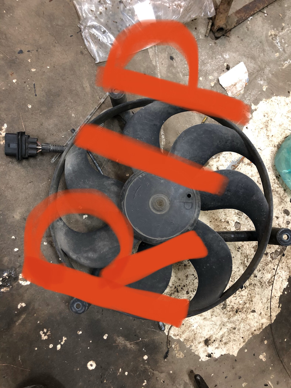 Умерли вентеляторы😩 — Volkswagen Golf Mk4, 1,4 л, 2000 года | запчасти ...