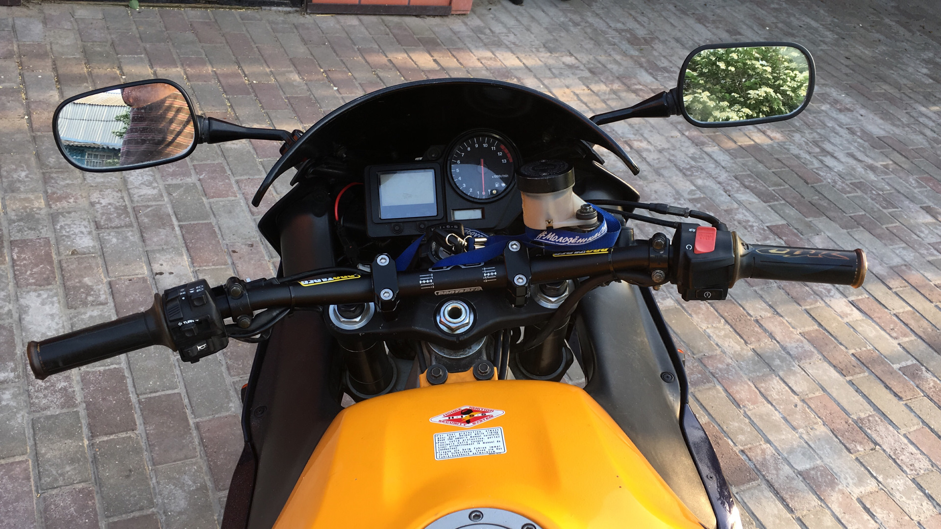 Демпфер руля Honda CBR 929