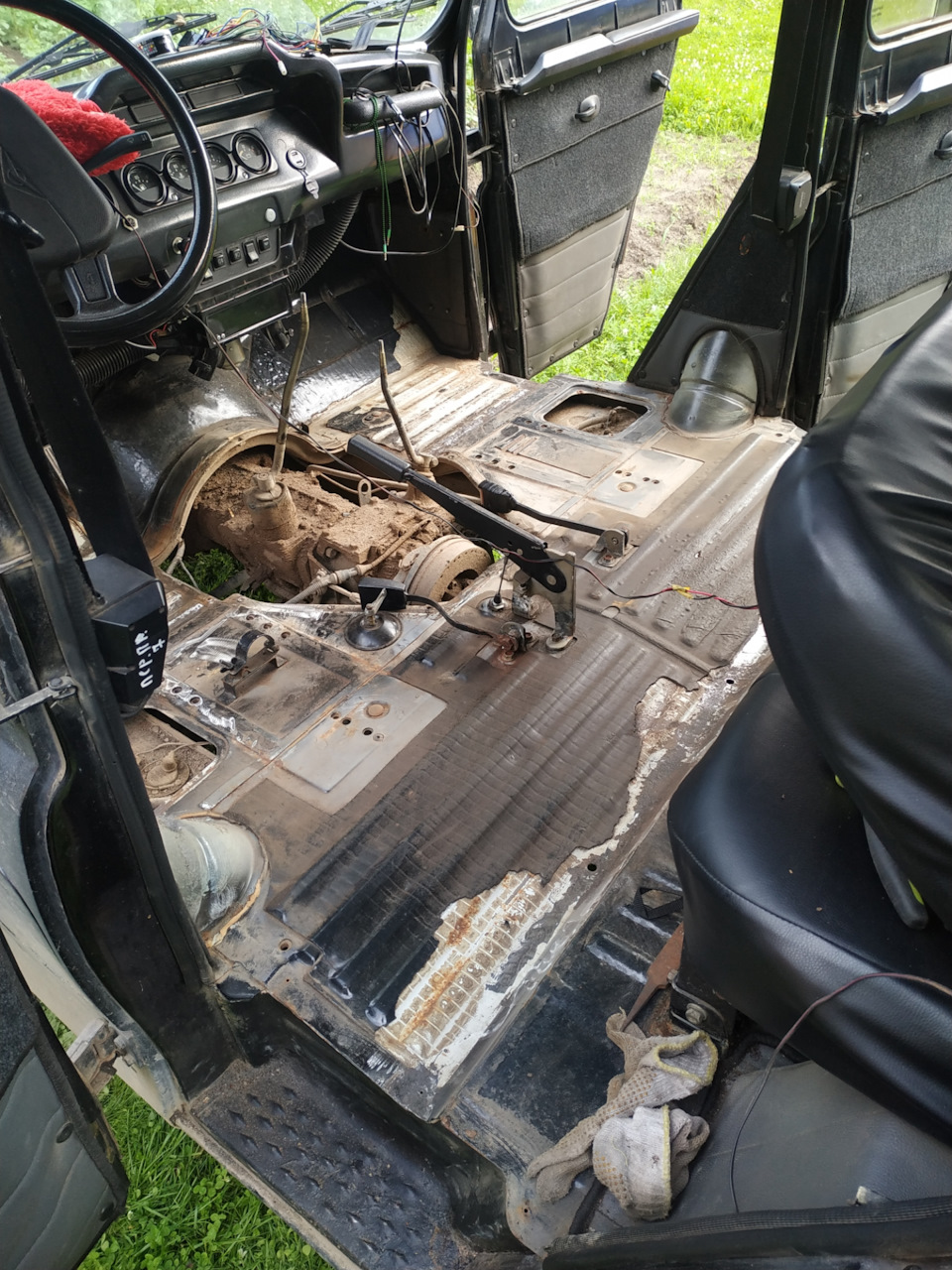 Восстановление пола, избавление от ржавчины. Устранение течей. — УАЗ ...