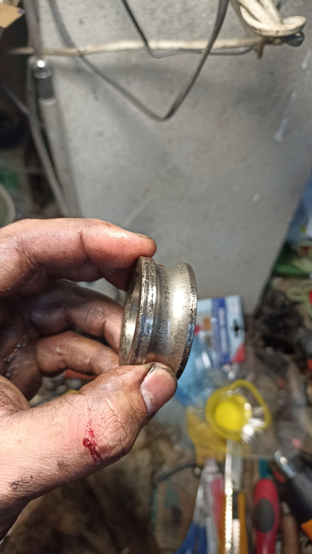 Замена подшипника первичного вала Нива — Lada 4x4 3D, 1,7 л, 2001 года ...