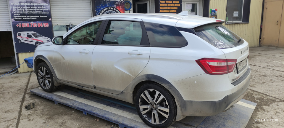 Фото в бортжурнале Lada Vesta SW Cross (1G)