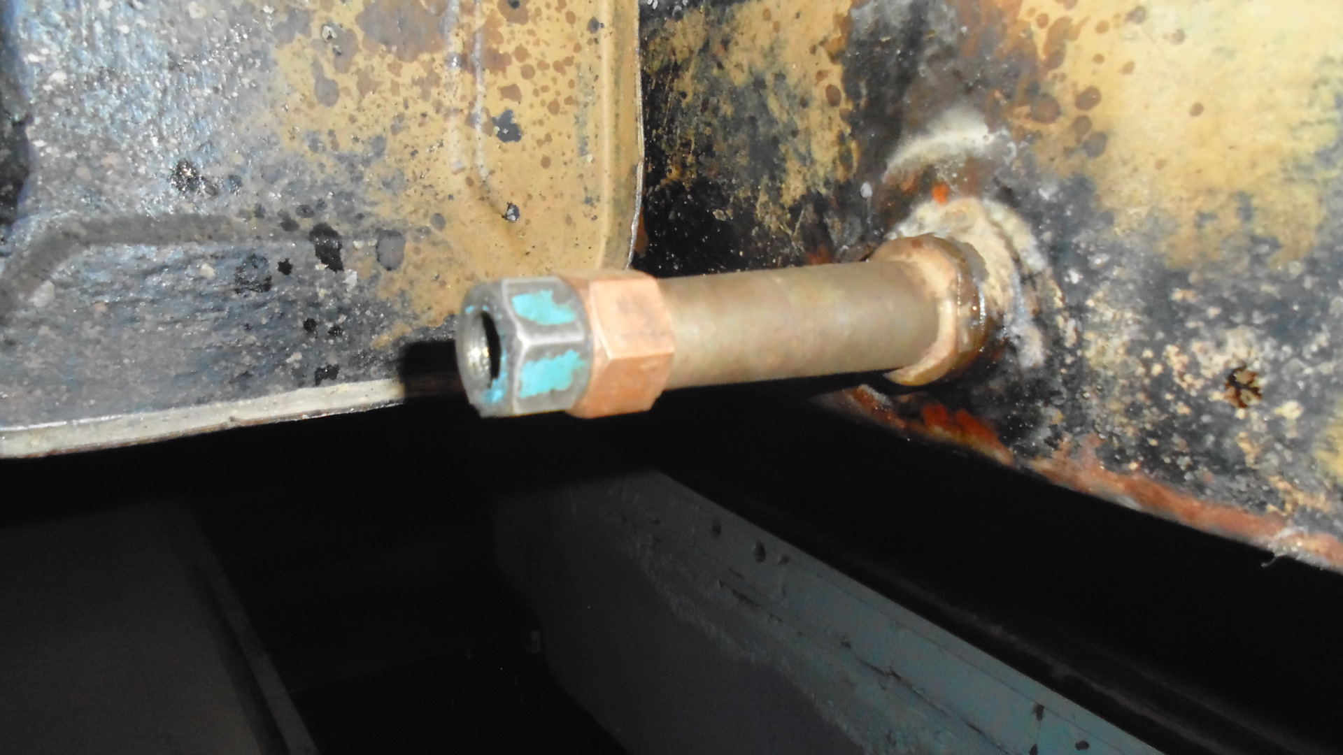 Как выбить (достать) переднюю ось рессоры без лишних мучений — УАЗ ...