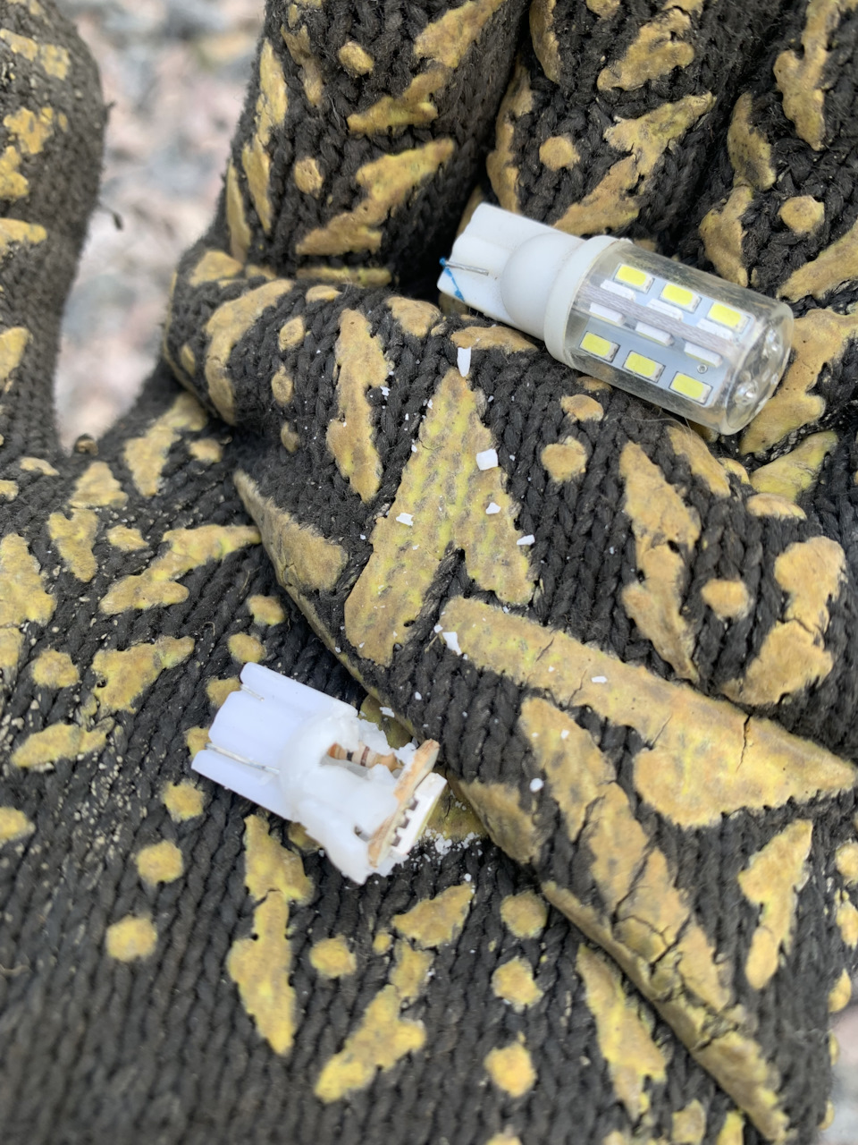 Замена лампочек габаритов — Land Rover Range Rover Sport (1G), 4,4 л ...