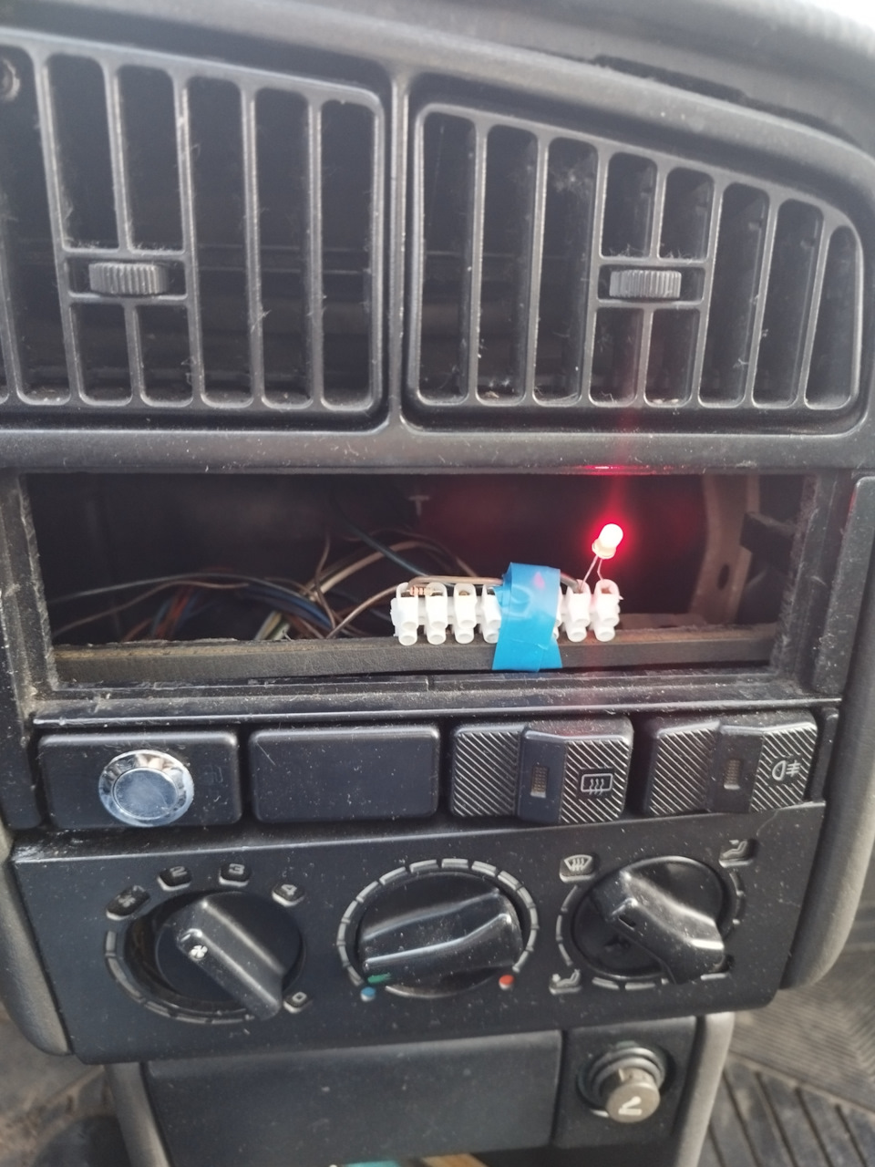 6. Троит ДВС — поиск неисправностей — Volkswagen Passat B3, 1,8 л ...