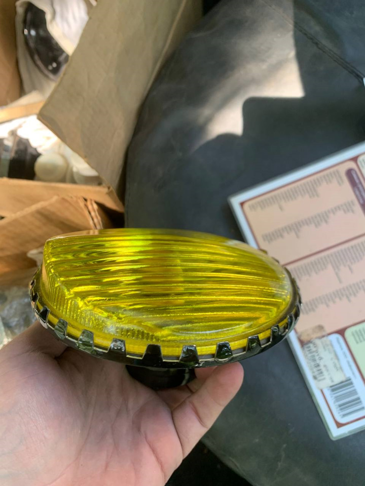 Противотуманки СССР фг 119 на ГАЗ 21, ГАЗ 22, Москвич 402, Москвич 407 ...