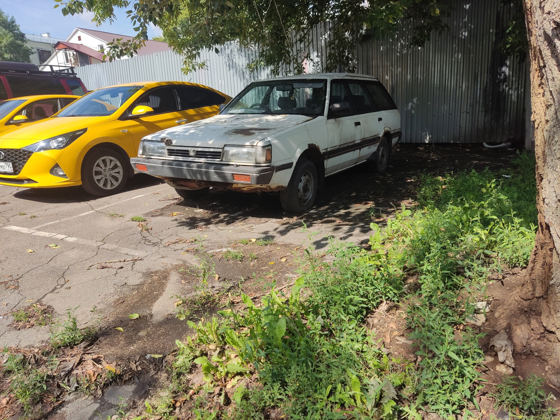 Субару на Нагорной. Москва — Сообщество «Брошенные Машины» на DRIVE2