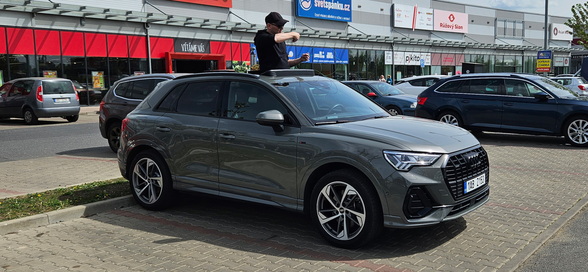 Весенняя мойка и чистка панорамы… — Audi Q3 (2G), 2 л, 2019 года | мойка |  DRIVE2