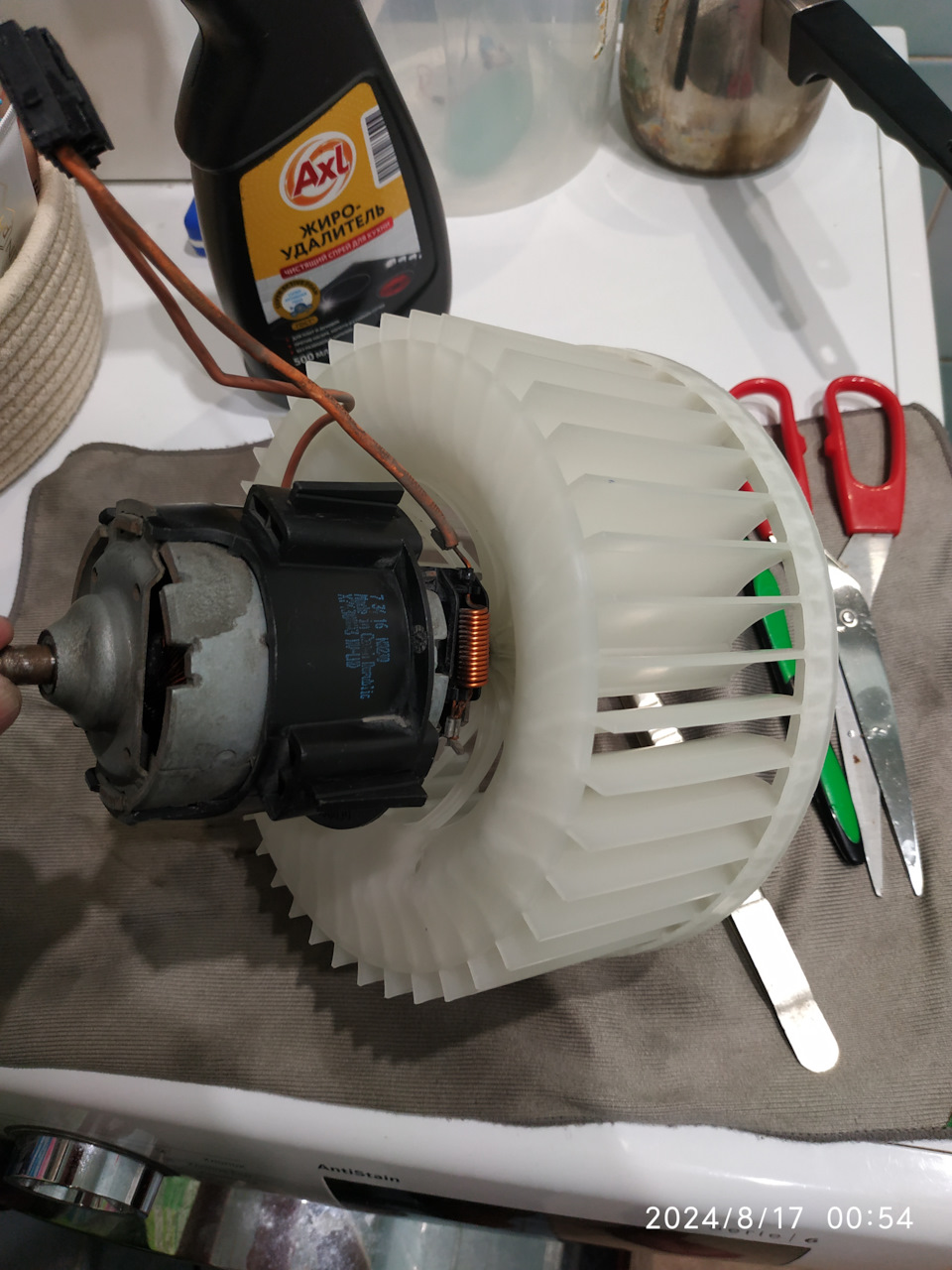 Почти новый. — Volkswagen Polo Sedan