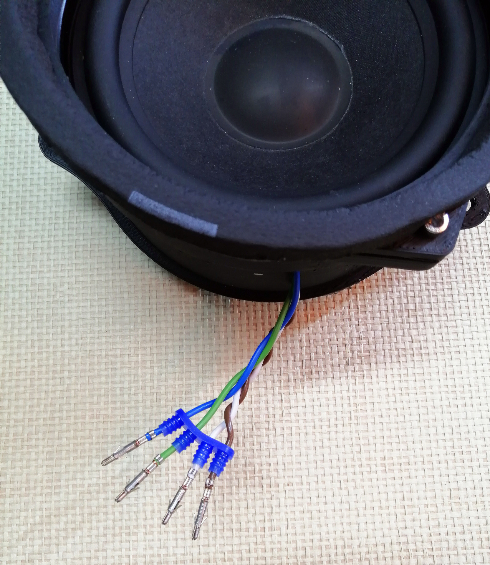 Два усилителя DSP2. Штатные сабы в задние двери шаг 2. — BMW X5 (E53 ...