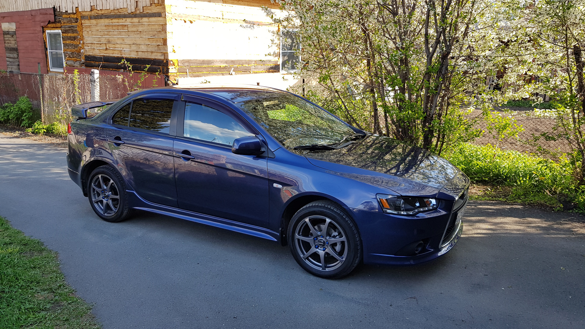 Mitsubishi galant fortis отличия о lancer