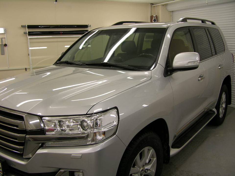 Защита лобового стекла ClearPlex Toyota Land Cruiser 200 — BLISCAR на ...