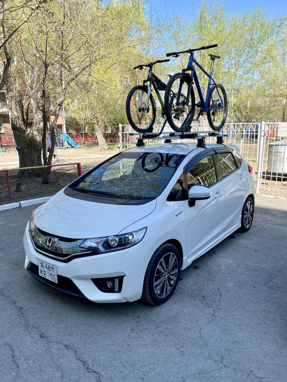 Рейлинги на крышу Thule 🧳 🚲 — Honda Fit (3G), 1,5 л, 2014 года |  аксессуары | DRIVE2