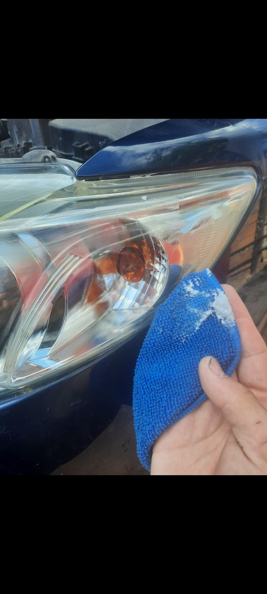 Бюджетная полировка фар своими руками без полировальной машинки ...