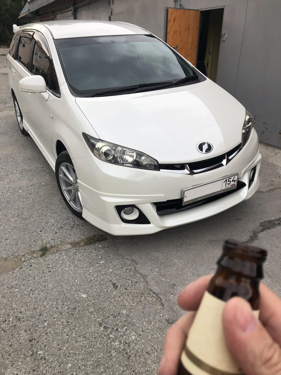 ⇛Снова в строю. Обновление лкп⇚ — Toyota Wish (AE20), 1,8 л, 2010 года |  визит на сервис | DRIVE2