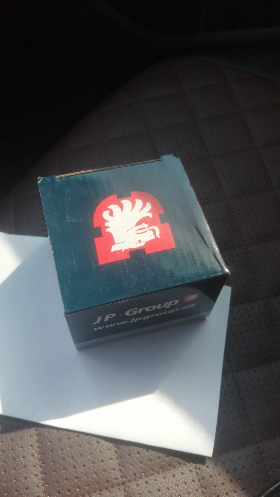 Замена чашки пружины стойки амортизатора перед — Volkswagen Polo Sedan ...