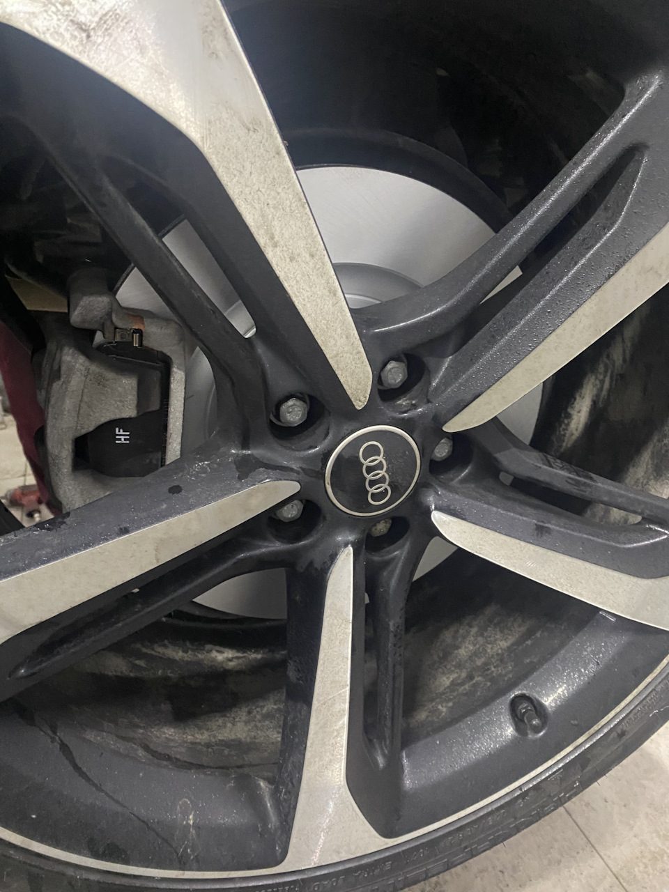 Фото в бортжурнале Audi Q7 (2G)